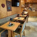 Haus Enzian נידראו