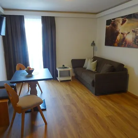 Haus Enzian Penzion