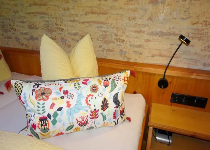 Haus Enzian بيت ضيافة نيديراو