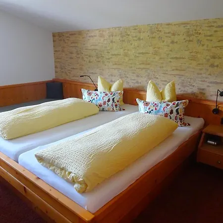 Haus Enzian 3*