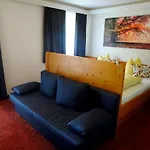 Guest house Haus Enzian Niederau