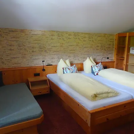 Haus Enzian 3* Niederau